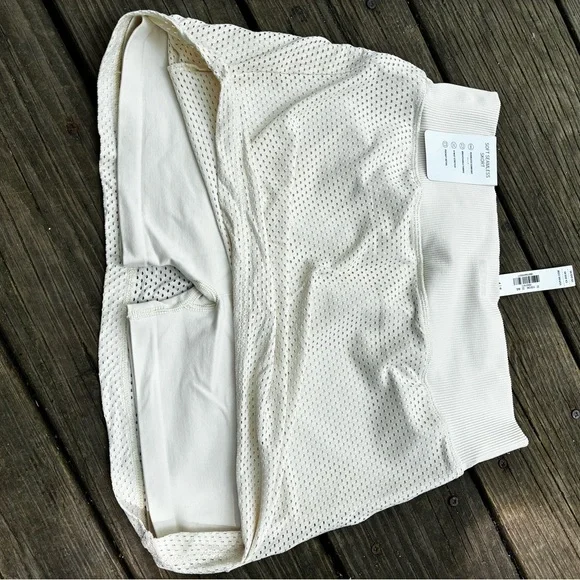 Aritzia Cream Mesh Skirt - Picture 2 of 4